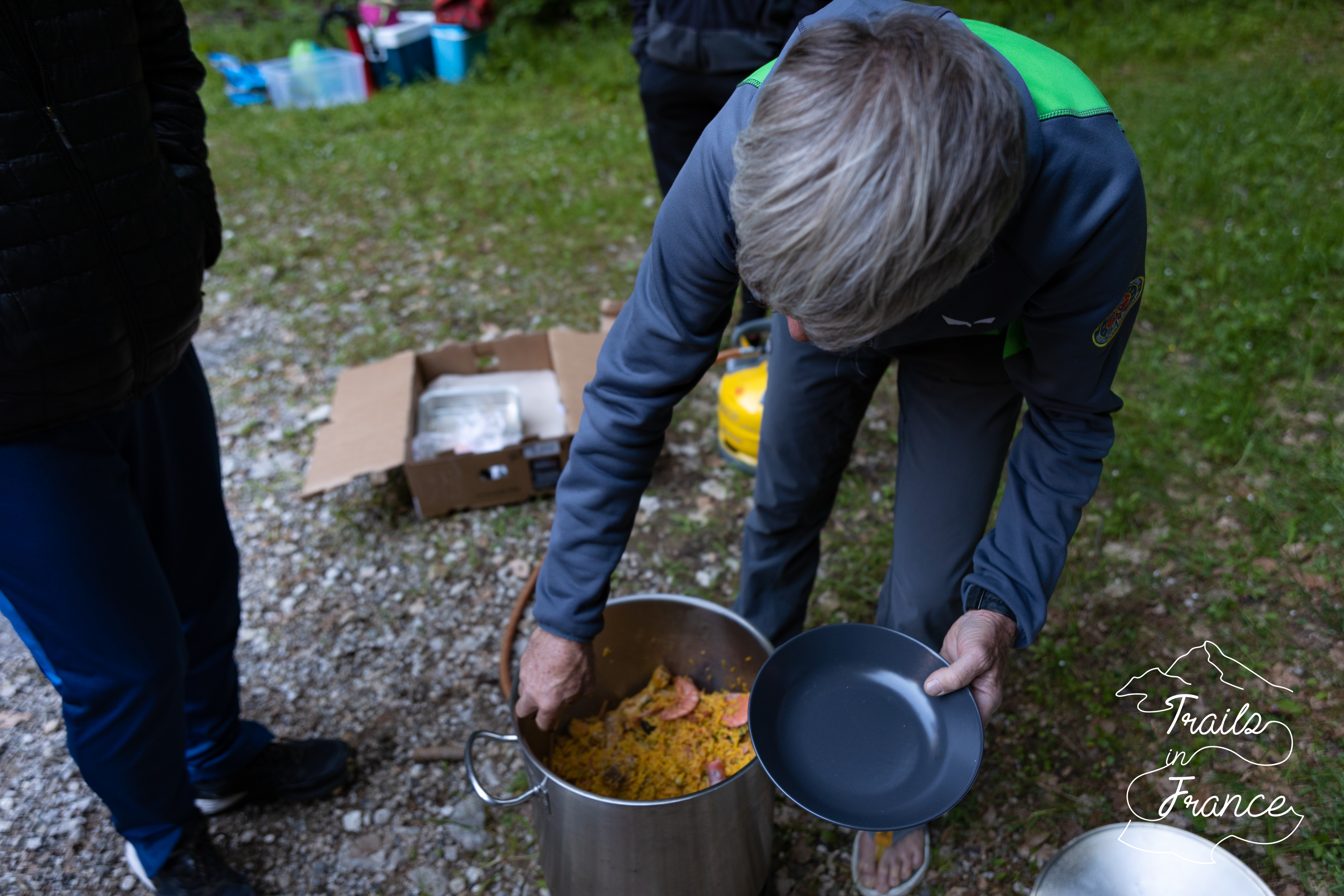 Chartreuse bivouac juin 2022 25 Paella en bivouac près de Grenoble