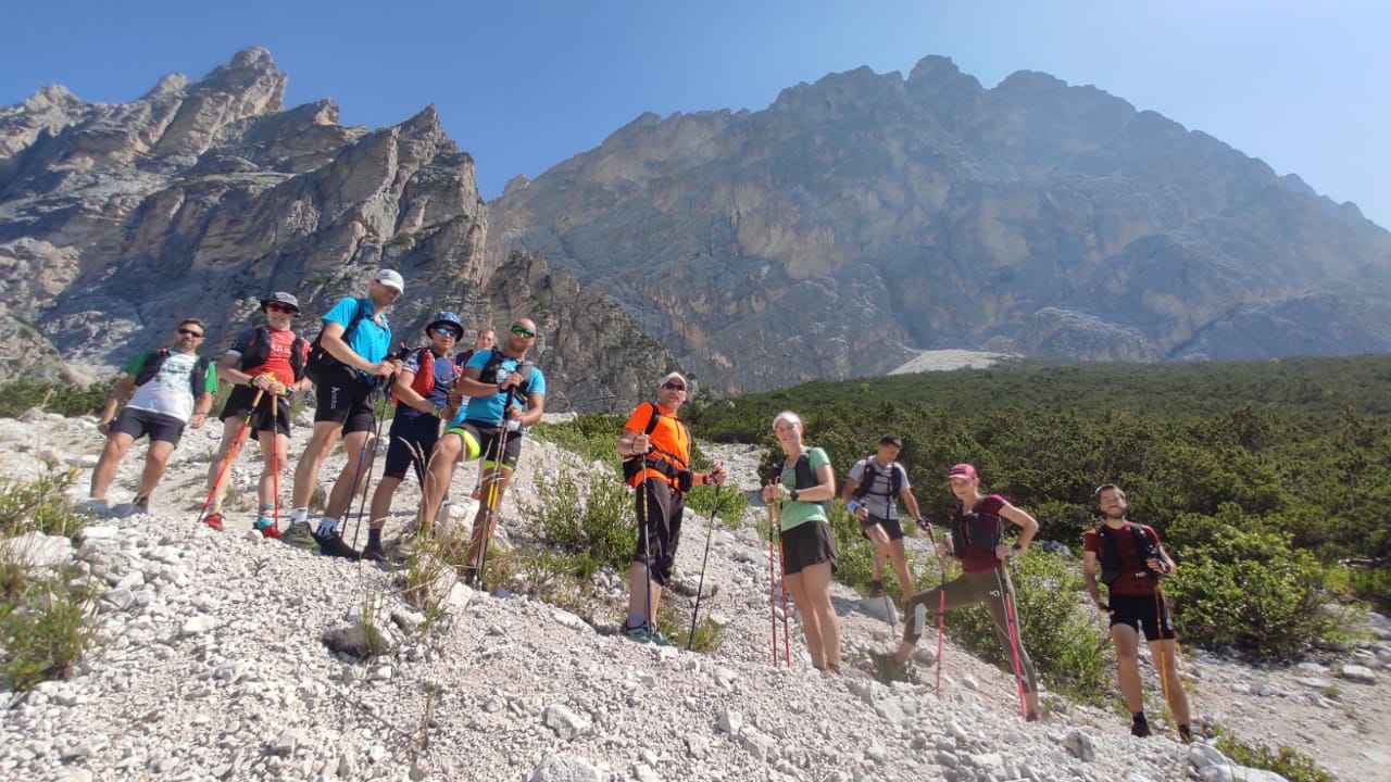 Dolomites 2022 (23) Groupe de trail en Italie dans les dolomites